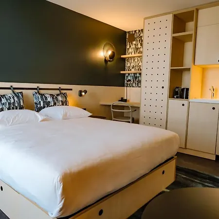 Ibis Styles Bordeaux Брюж