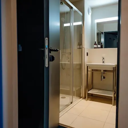 Ibis Styles Bordeaux Otel 3*