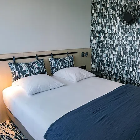 Ibis Styles Bordeaux Брюж