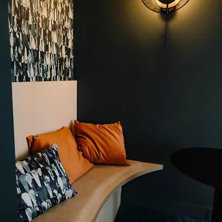 Ibis Styles Bordeaux Отель 3*