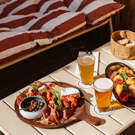 Ibis Styles Bordeaux 3* Брюж