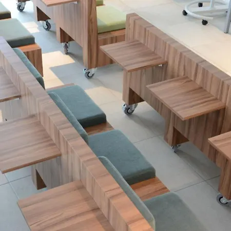 Ibis Styles Bordeaux 3* 브뤼헤