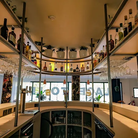 Ibis Styles Bordeaux 3* 브뤼헤