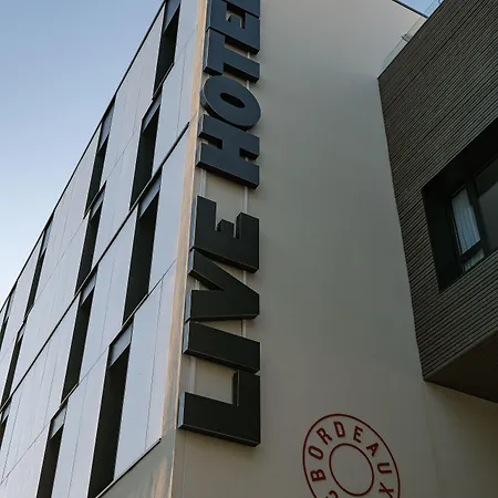 호텔 Ibis Styles Bordeaux 3*