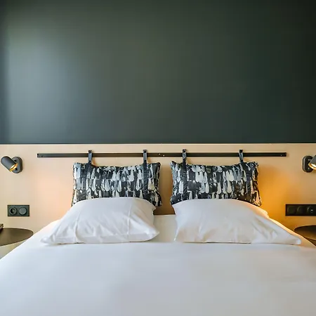 Ibis Styles Bordeaux 호텔 3*