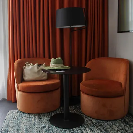 Ibis Styles Bordeaux 호텔 3*