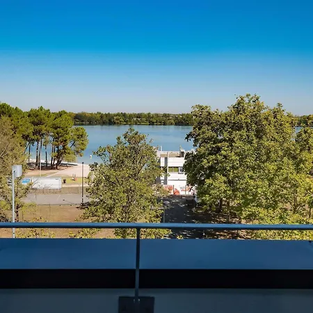 Ibis Styles Bordeaux 3* Брюж