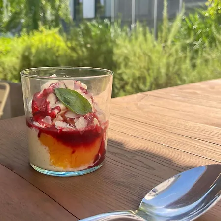 Hotel Ibis Styles Bordeaux 3*