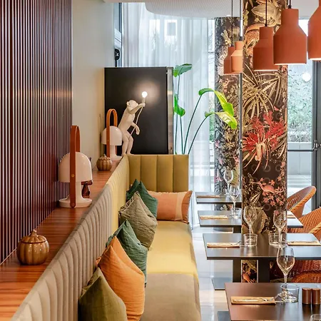 Ibis Styles Bordeaux 3* ブルージュ