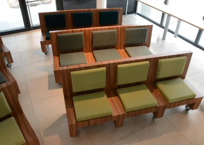 Hotel Ibis Styles Bordeaux 3*