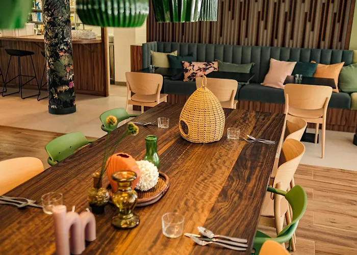 Hotel Ibis Styles Bordeaux 3*