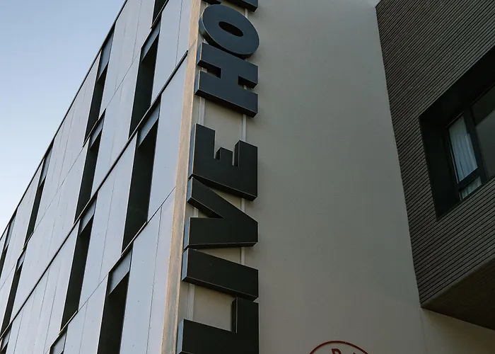 Hotel Ibis Styles Bordeaux 3*