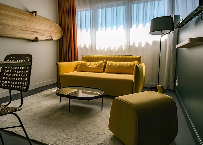 Ibis Styles Bordeaux 호텔 3*