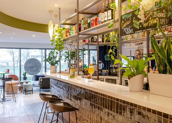 Hotel Ibis Styles Bordeaux 3*
