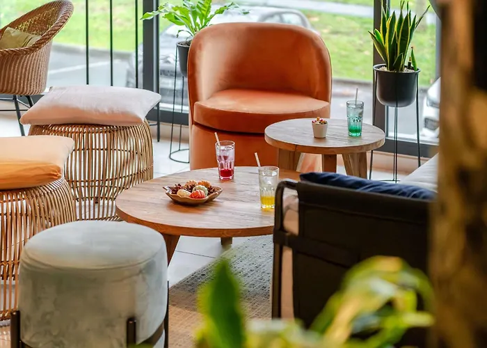 Hotel Ibis Styles Bordeaux 3*